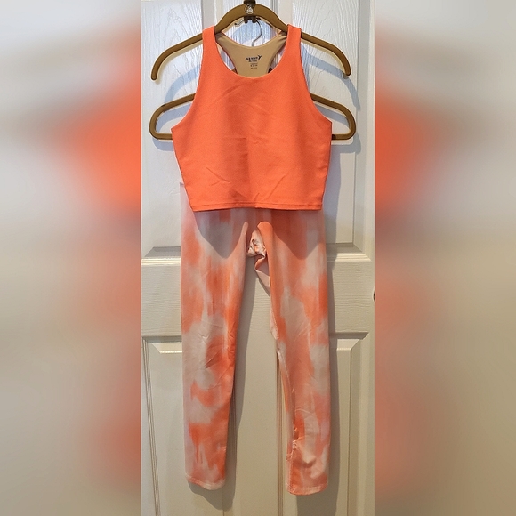 Old Navy Other - Old Navy Active Set Neon Peach Top & Peach White Tie Dye Pants Girls Size 14-16